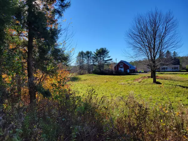 Mount Vernon, ME 04352,190 Pond RD