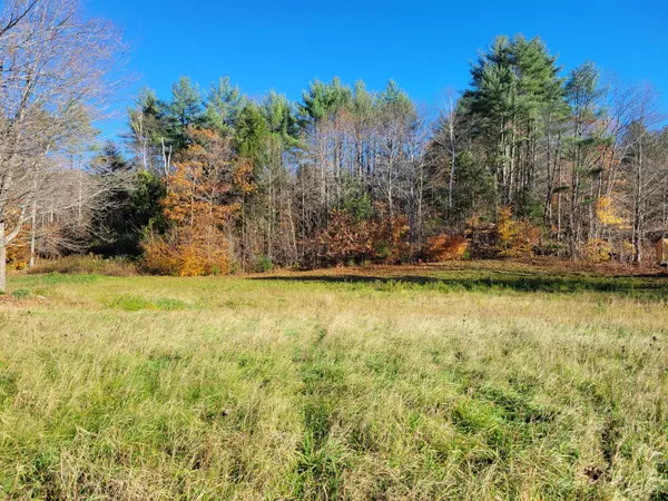 Mount Vernon, ME 04352,190 Pond RD