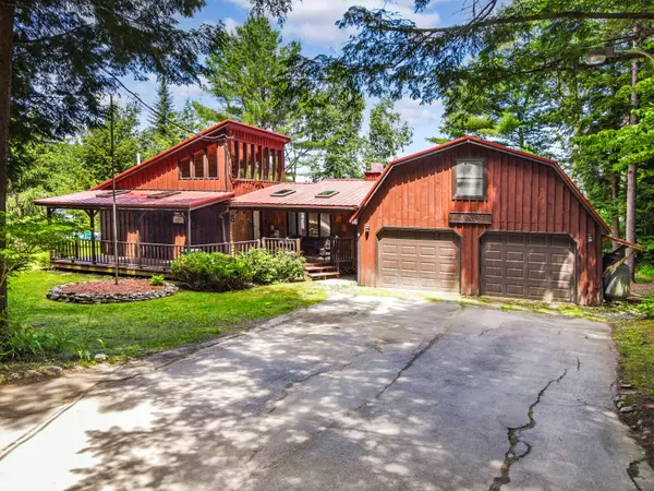 73 Pleasant Point RD, Vassalboro, ME 04989