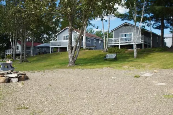 3 Elm ST, Jackman, ME 04945