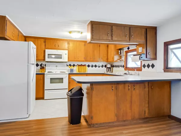 Litchfield, ME 04350,51 Grant RD