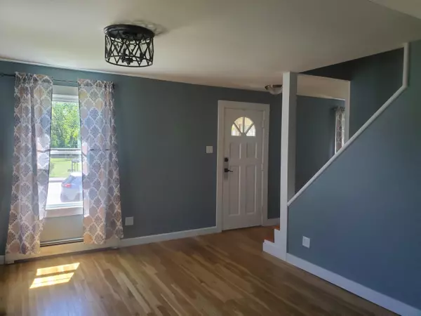 Waterville, ME 04901,9 Collette ST