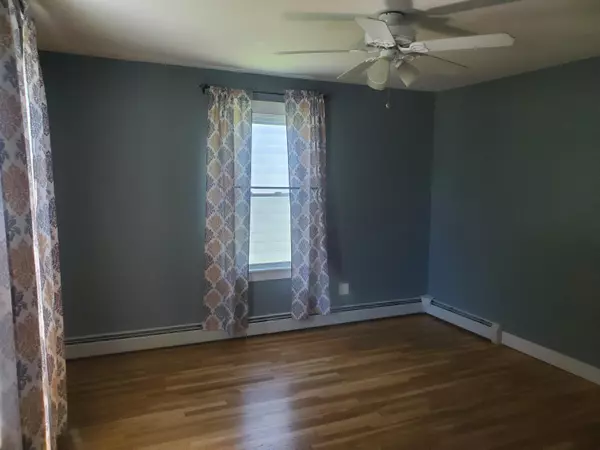 Waterville, ME 04901,9 Collette ST