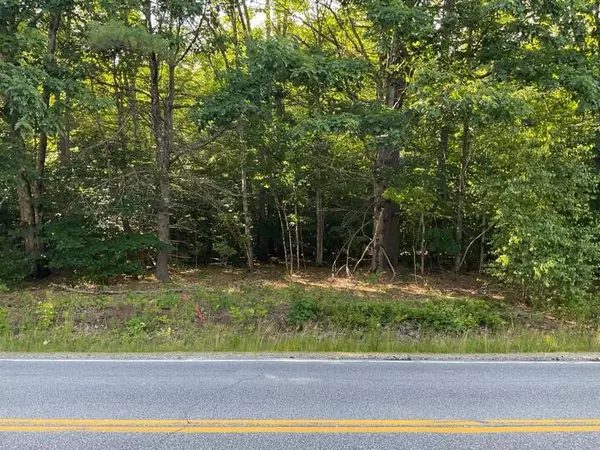 Limerick, ME 04048,221-1 Elm ST