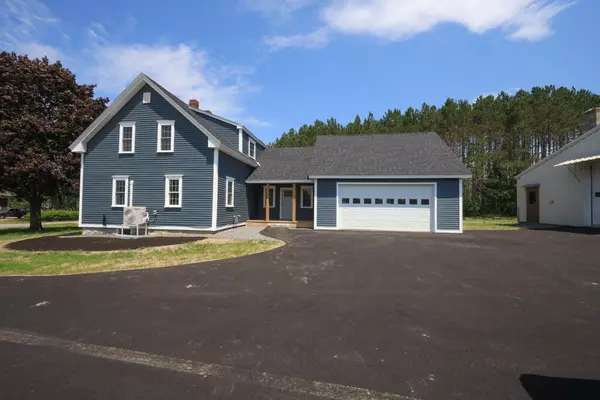 1001 Kennebec RD, Hampden, ME 04444