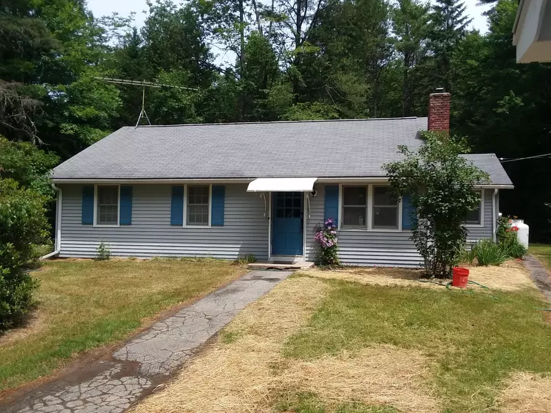 2 Belfast-Augusta RD, Palermo, ME 04354