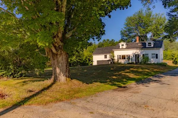 918 Empire RD, Poland, ME 04274