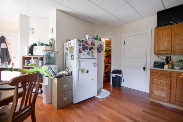 Gardiner, ME 04345,40 Dresden AVE