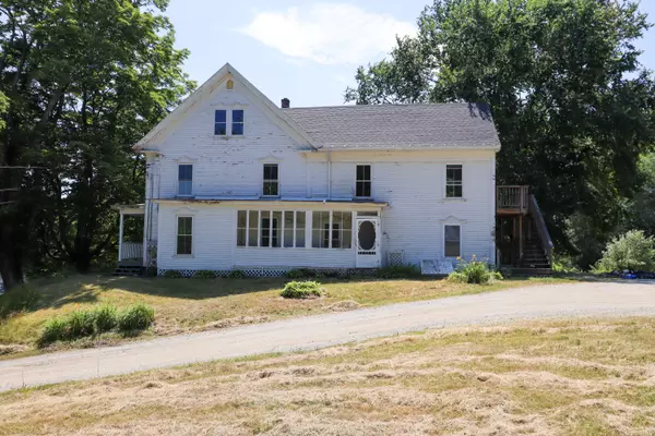 53 Old Lewiston RD, West Gardiner, ME 04345