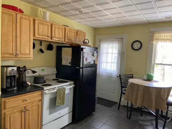 Waterville, ME 04901,62 Burleigh ST