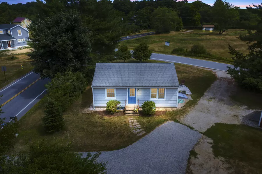 851 E Main ST, Yarmouth, ME 04096