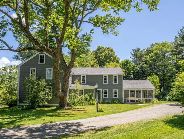 5 Durrells Bridge RD, Kennebunk, ME 04043