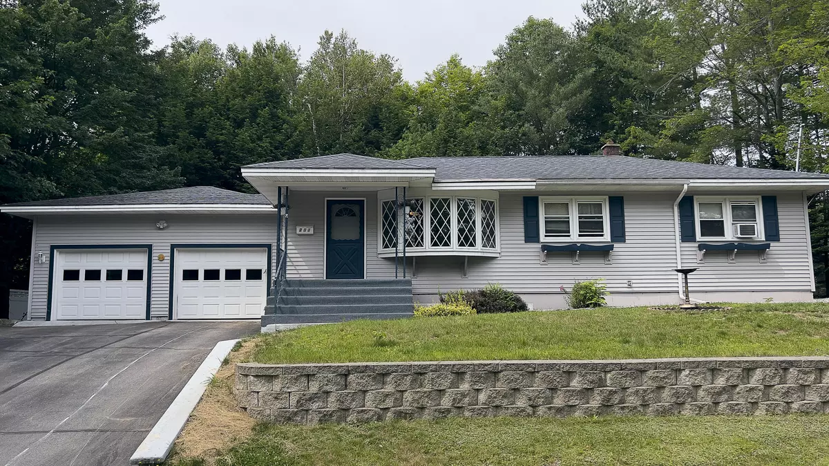 Rumford, ME 04276,701 Kennebec ST