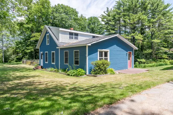 Gardiner, ME 04345,16 Libby Hill RD