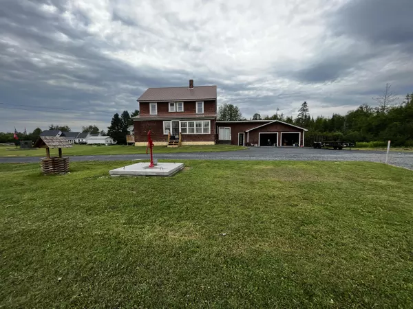 13 Boundary Line RD, Bridgewater, ME 04735