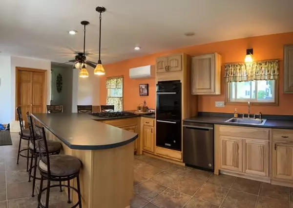 Winthrop, ME 04364,46 Hanson ST