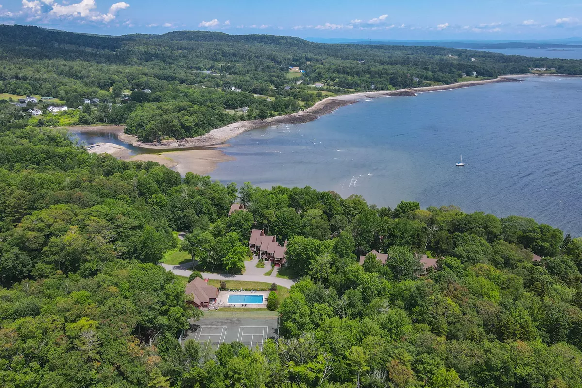 Lincolnville, ME 04849,25 Harbor DR #25