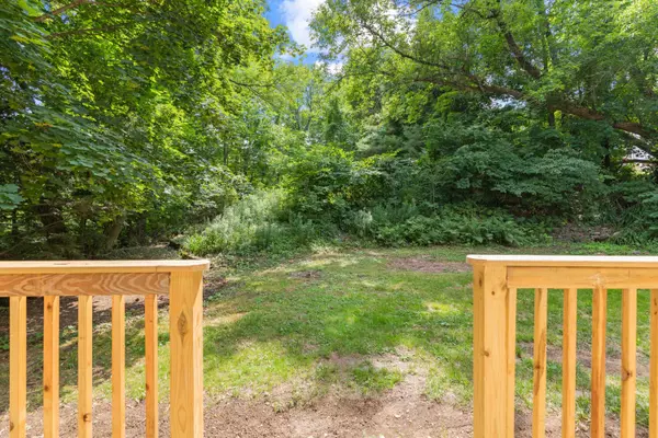 Lisbon, ME 04250,3 Brook ST