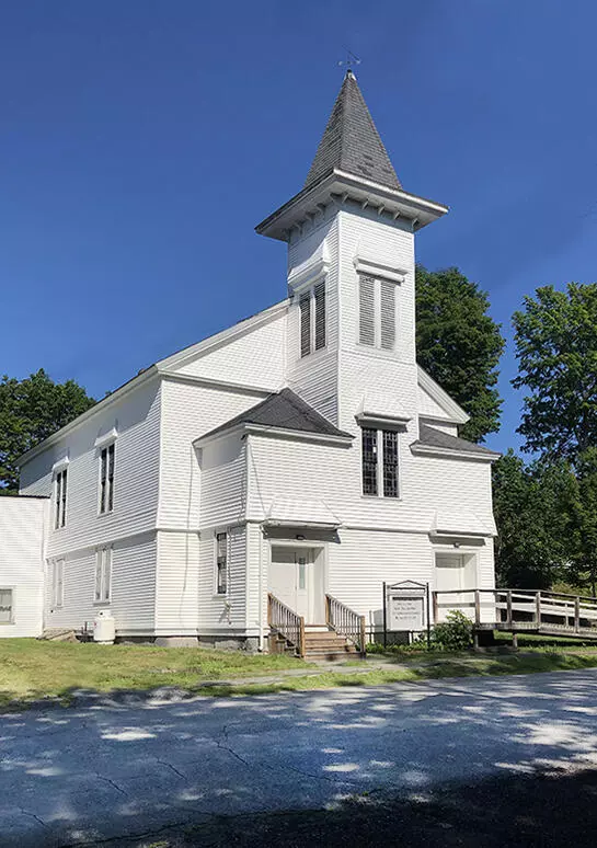 Gardiner, ME 04359,13 Riverview DR