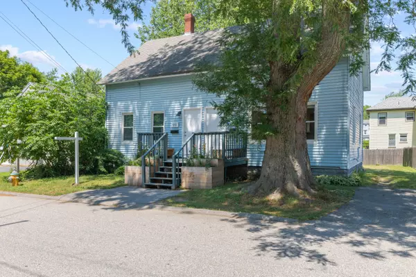 Westbrook, ME 04092,97 E Valentine ST