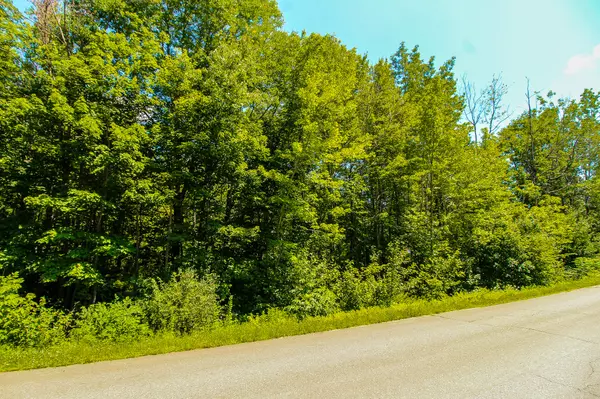 527 York RD, Hermon, ME 04401