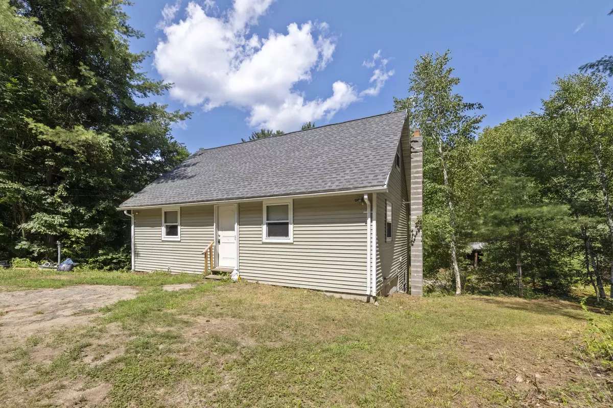 Limerick, ME 04048,183 Burnham RD