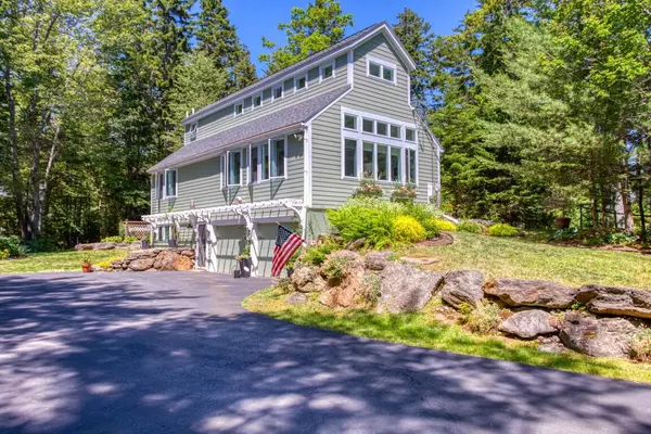 144 Meadow Cove RD, Boothbay, ME 04544