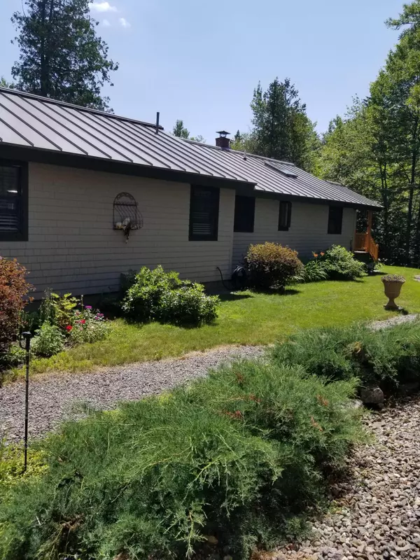 Carrying Place Town Twp, ME 04961,183 Dickson RD