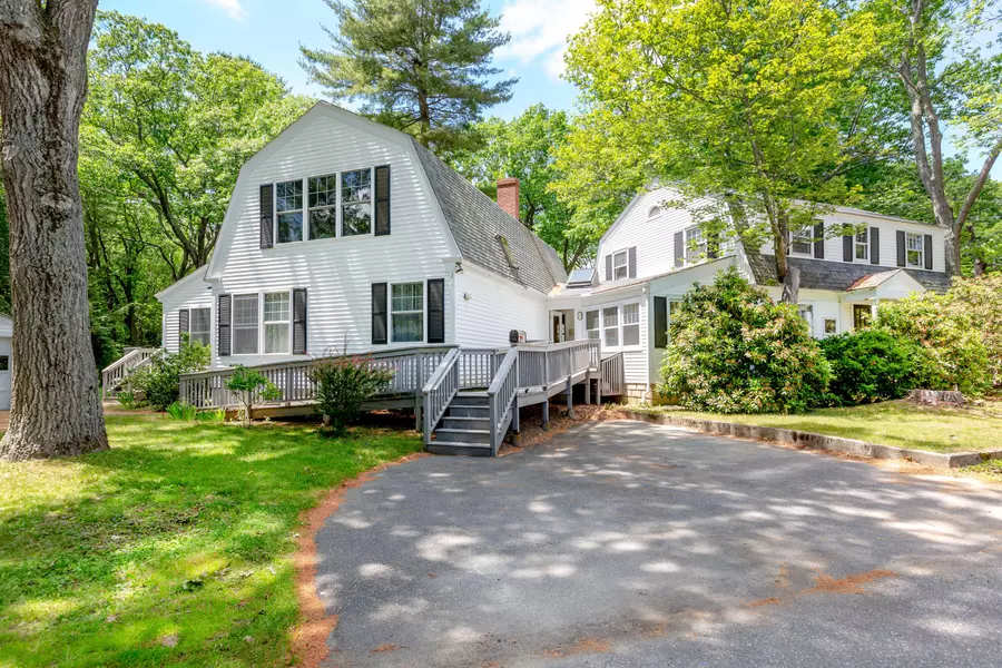 16 Douglas ST, Brunswick, ME 04011