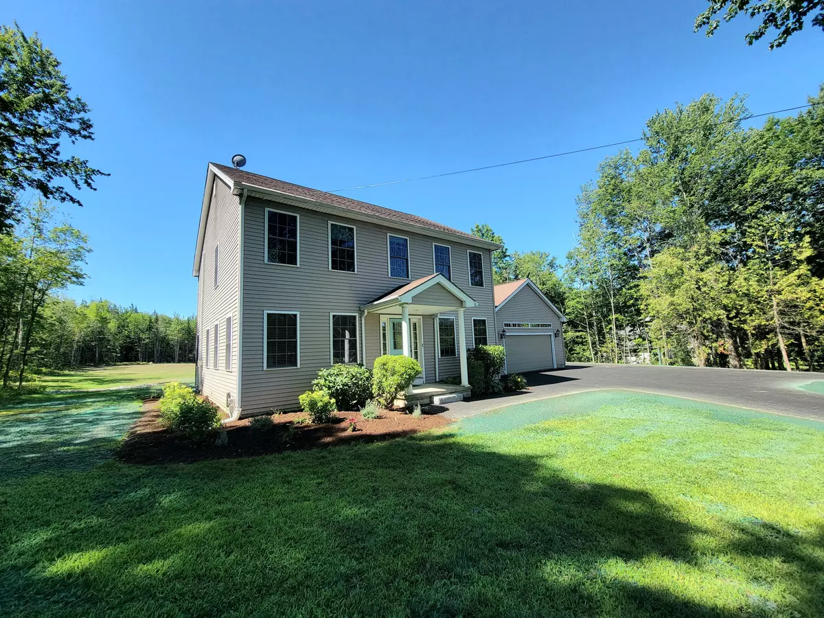 Hampden, ME 04444,253 Shaw Hill RD