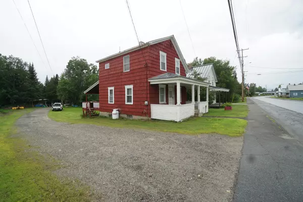 Jackman, ME 04945,518 Main ST