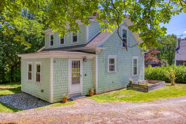 Wiscasset, ME 04578,36 Hodge ST