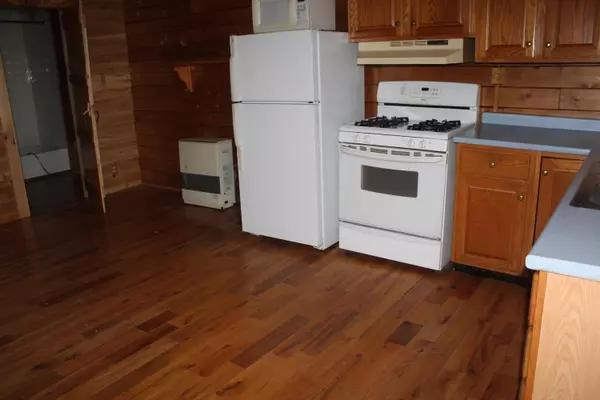 Moro Plt, ME 04765,434 Townline Road