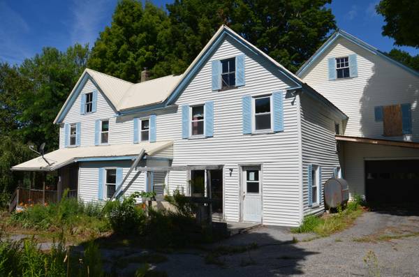 222 Streaked Mountain RD, Paris, ME 04281