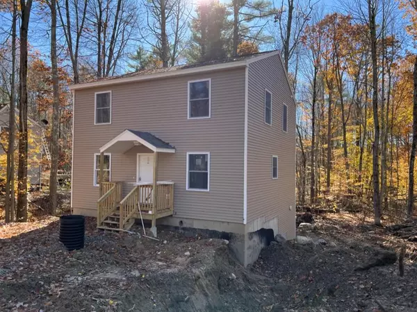 47 Mayfair WAY, Waterboro, ME 04061