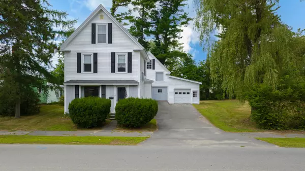 29 Bloomfield ST, Skowhegan, ME 04976