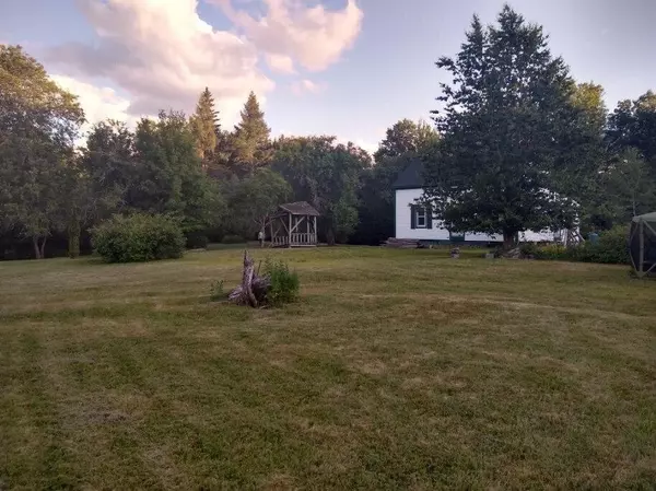 Great Pond, ME 04408,1014 Great Pond RD