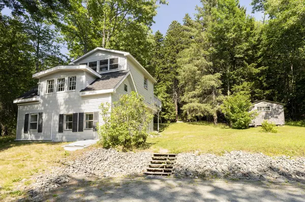 Mount Desert, ME 04660,275 Sound DR