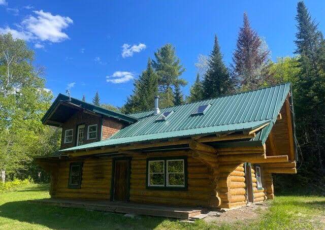 1320 Oxbow RD,  Oxbow,  ME 04764