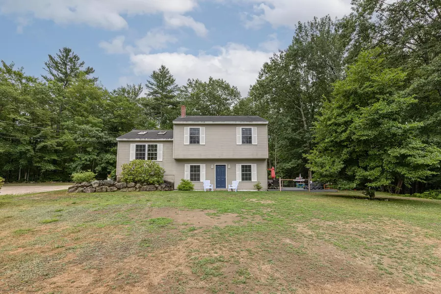 91 Whitney RD, Gray, ME 04039