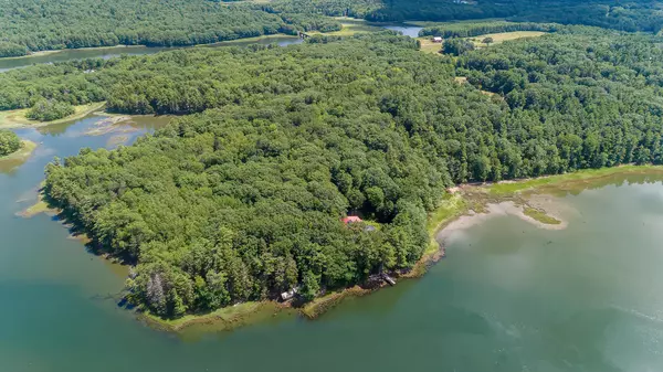 Newcastle, ME 04553,284 Station RD