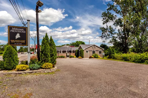 Wiscasset, ME 04578,65 Gardiner RD