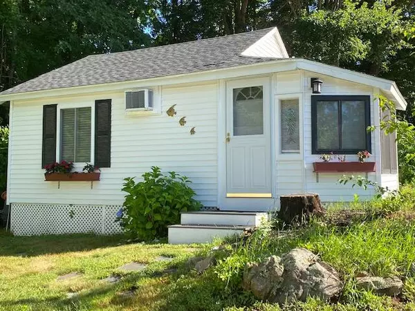 76 Post RD #Cottage 2,  Wells,  ME 04090