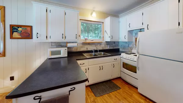 Monmouth, ME 04259,65 Chipmunk LN