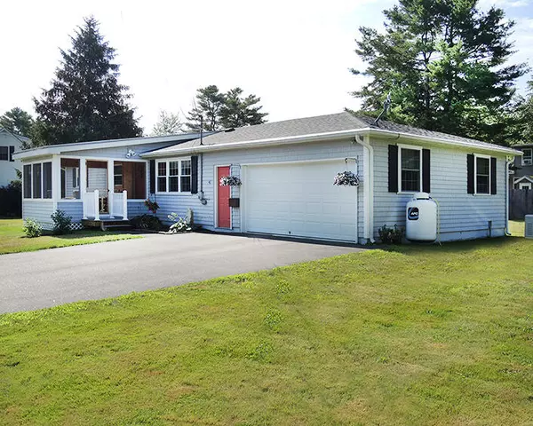 46 Hutchinson DR, Augusta, ME 04330