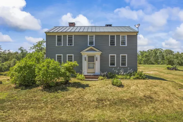 Waldoboro, ME 04572,208 Winston RD