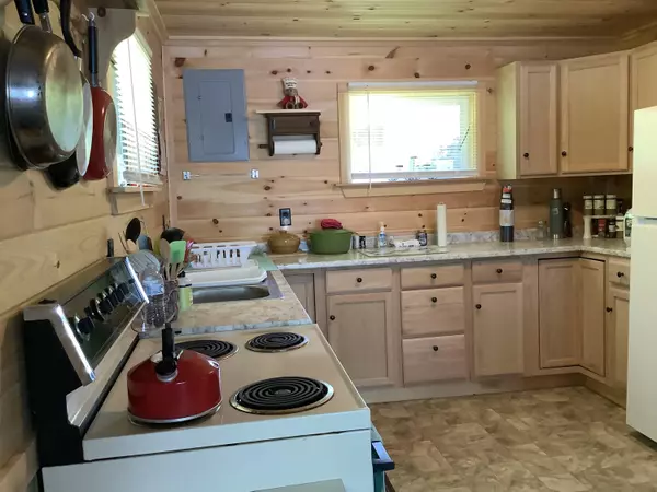 Cross Lake Twp, ME 04779,306 St. Peter RD