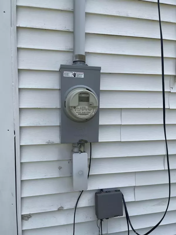 Oakland, ME 04963,53 Heath ST