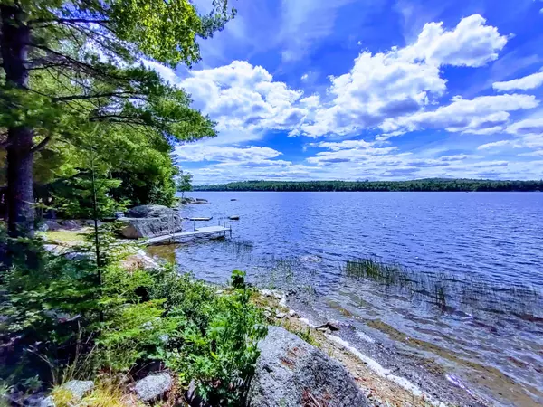 T28 Md, ME 04622,83 Upper Lead Mountain Pond RD