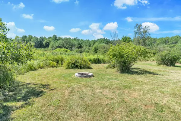 Gray, ME 04039,65 Totten RD